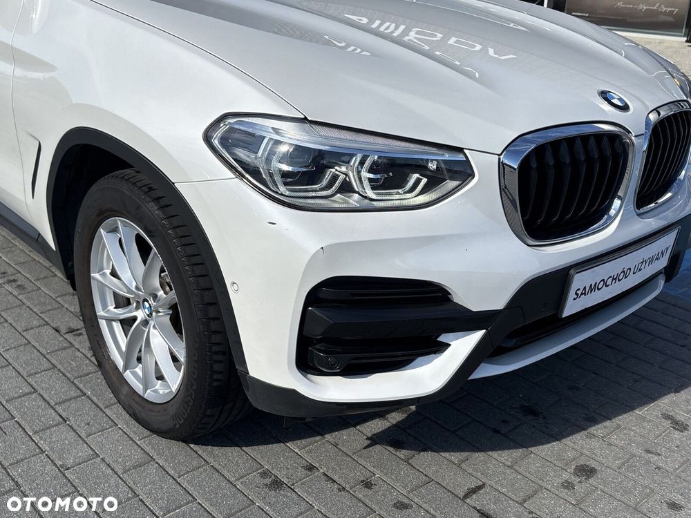 BMW X3 xDrive20i - 28