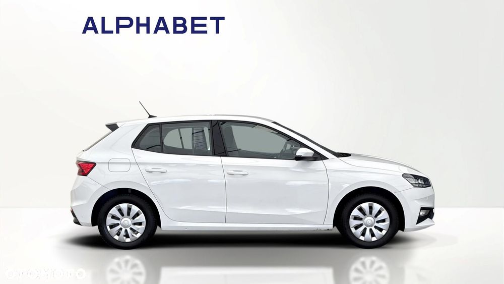 Skoda Fabia 1.0 Essence - 6