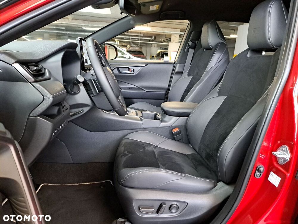 Toyota RAV4 - 12