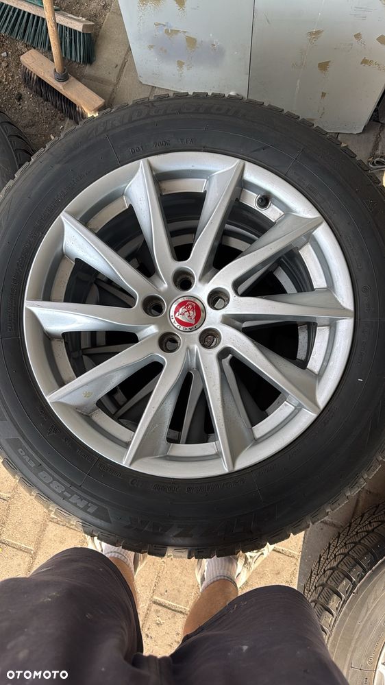Land Rover Range Rover Evoque 2.0 D150 mHEV R-Dynamic SE - 26