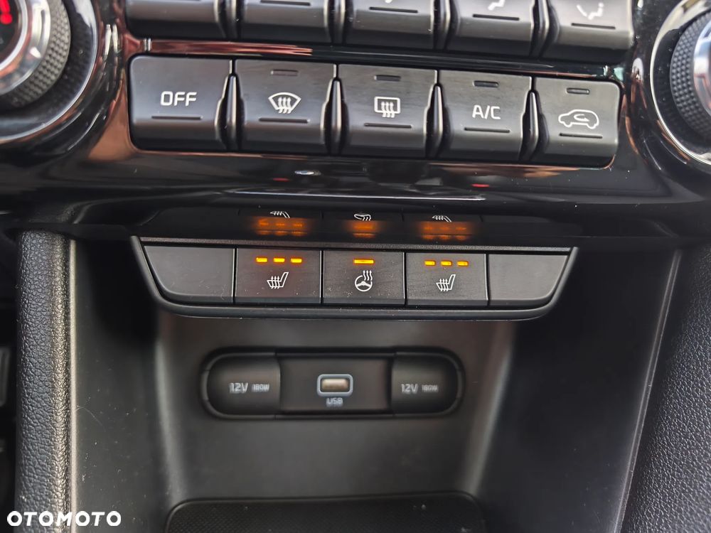 Kia Sportage 1.6 GDI Black Edition 2WD - 11