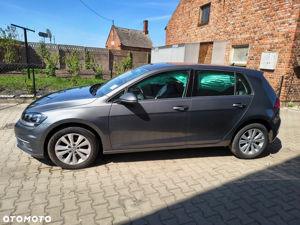 Volkswagen Golf - 12