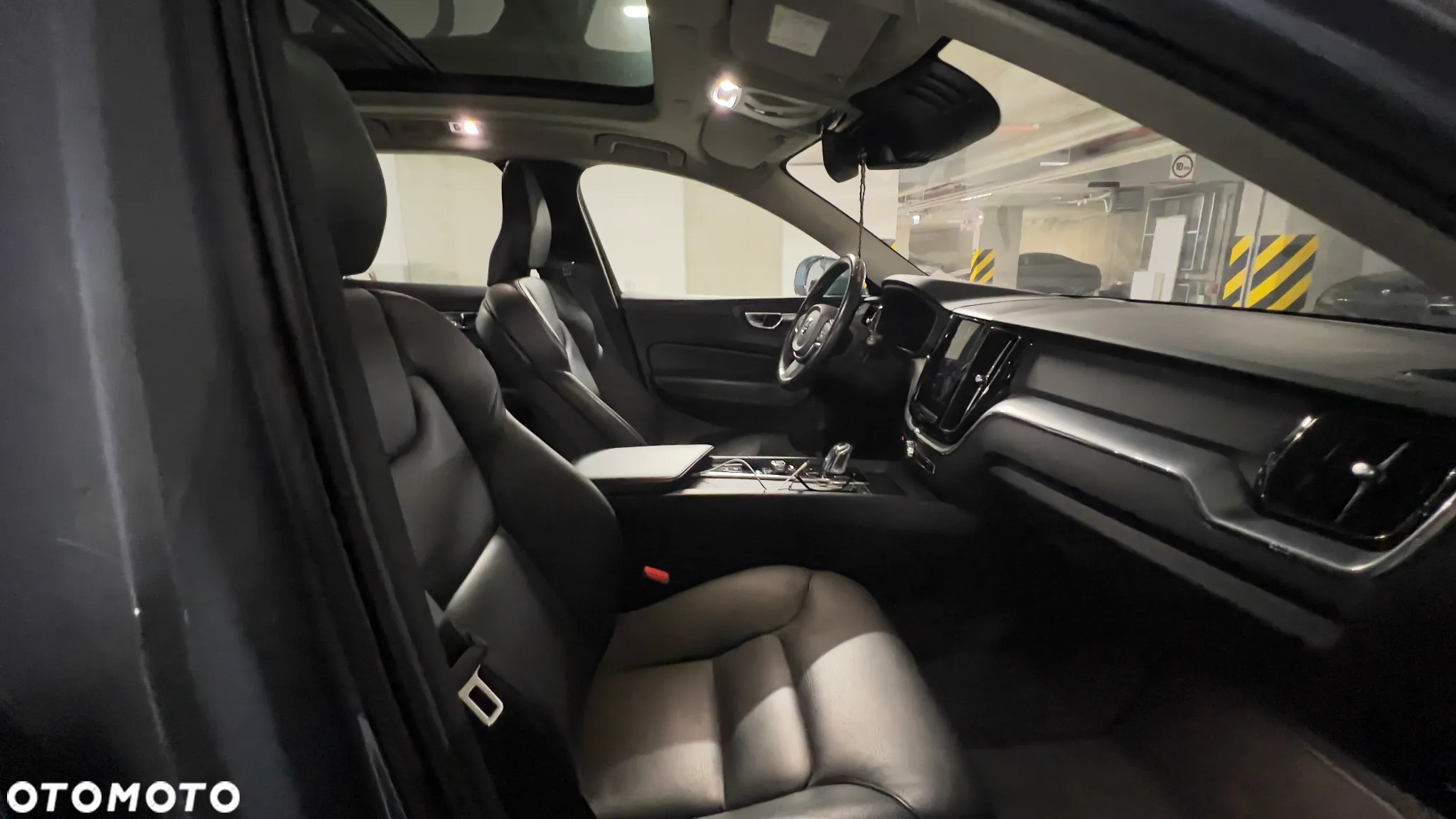 Volvo XC 60 - 11