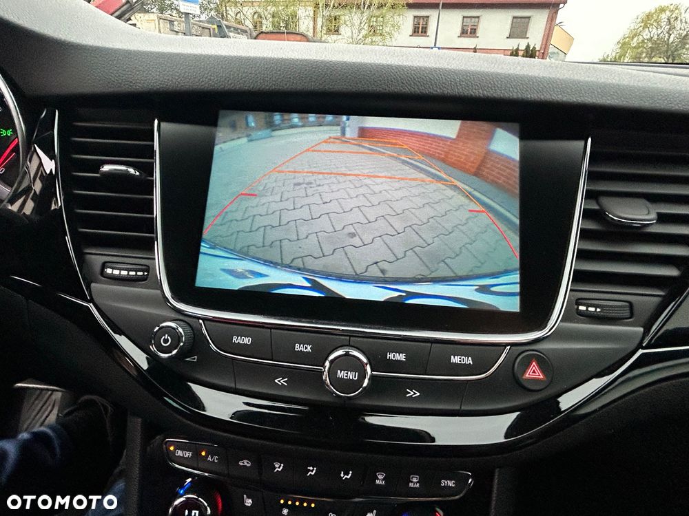 Opel Astra 1.4 Turbo Dynamic - 28