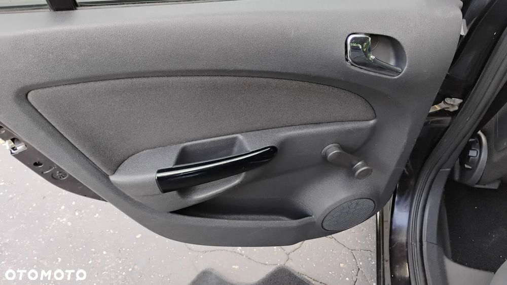 Opel Corsa - 17