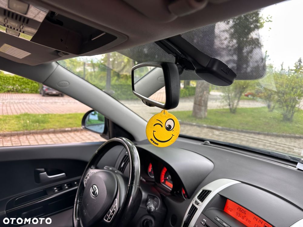 Kia Ceed 1.6 CVVT LX - 26