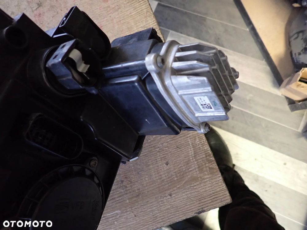 SEAT IBIZA V 6F ARONA LAMPA LEWY PRZÓD EUROPA 6F1941007A - 11