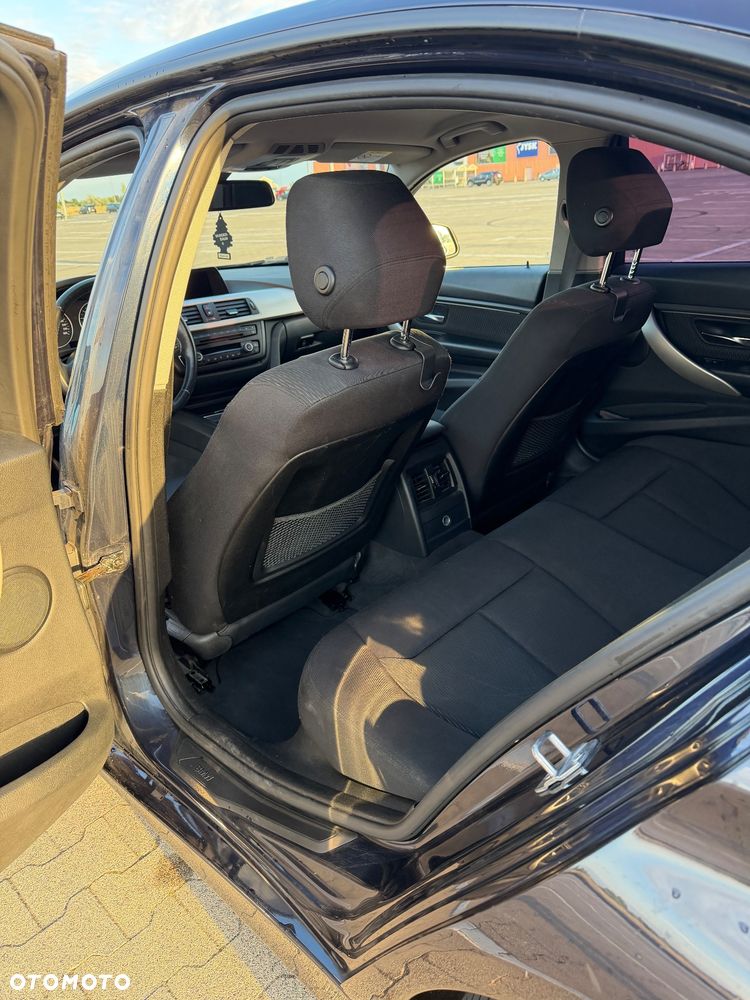 BMW Seria 3 316i - 9
