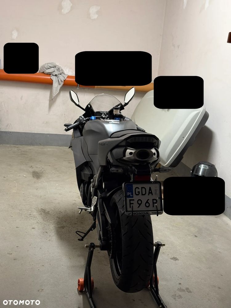 Honda CBR - 6