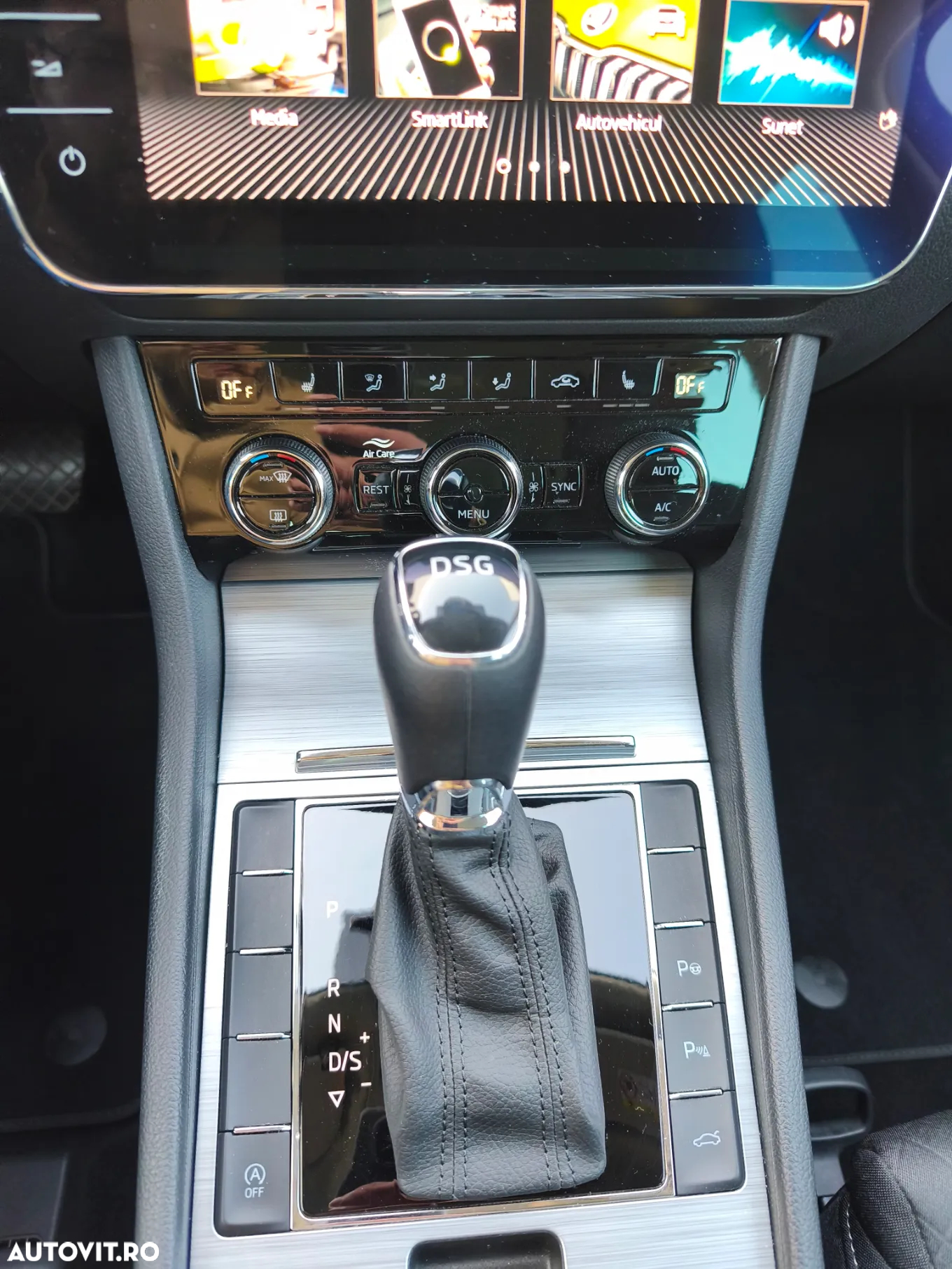Skoda Superb Combi 2.0 TDI DSG Ambition - 25