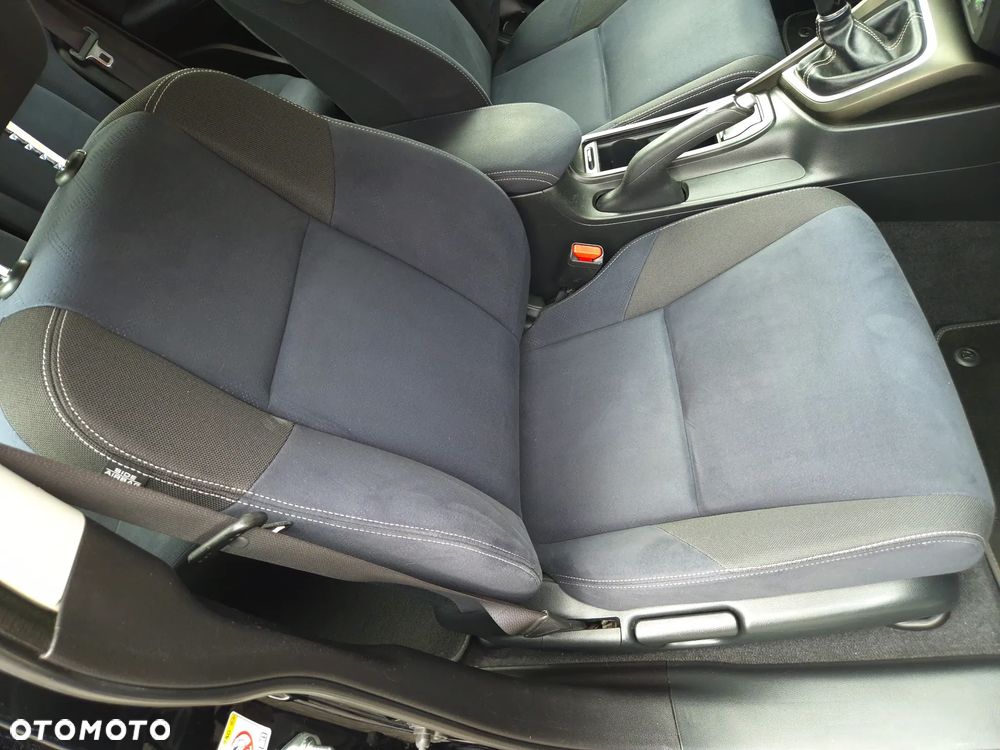 Honda Civic 1.8 i-VTEC Comfort - 33