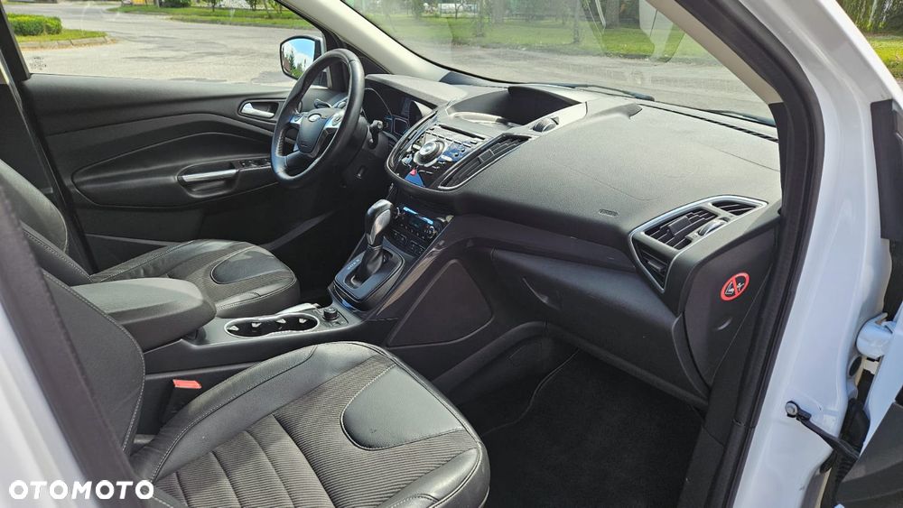 Ford Kuga - 4