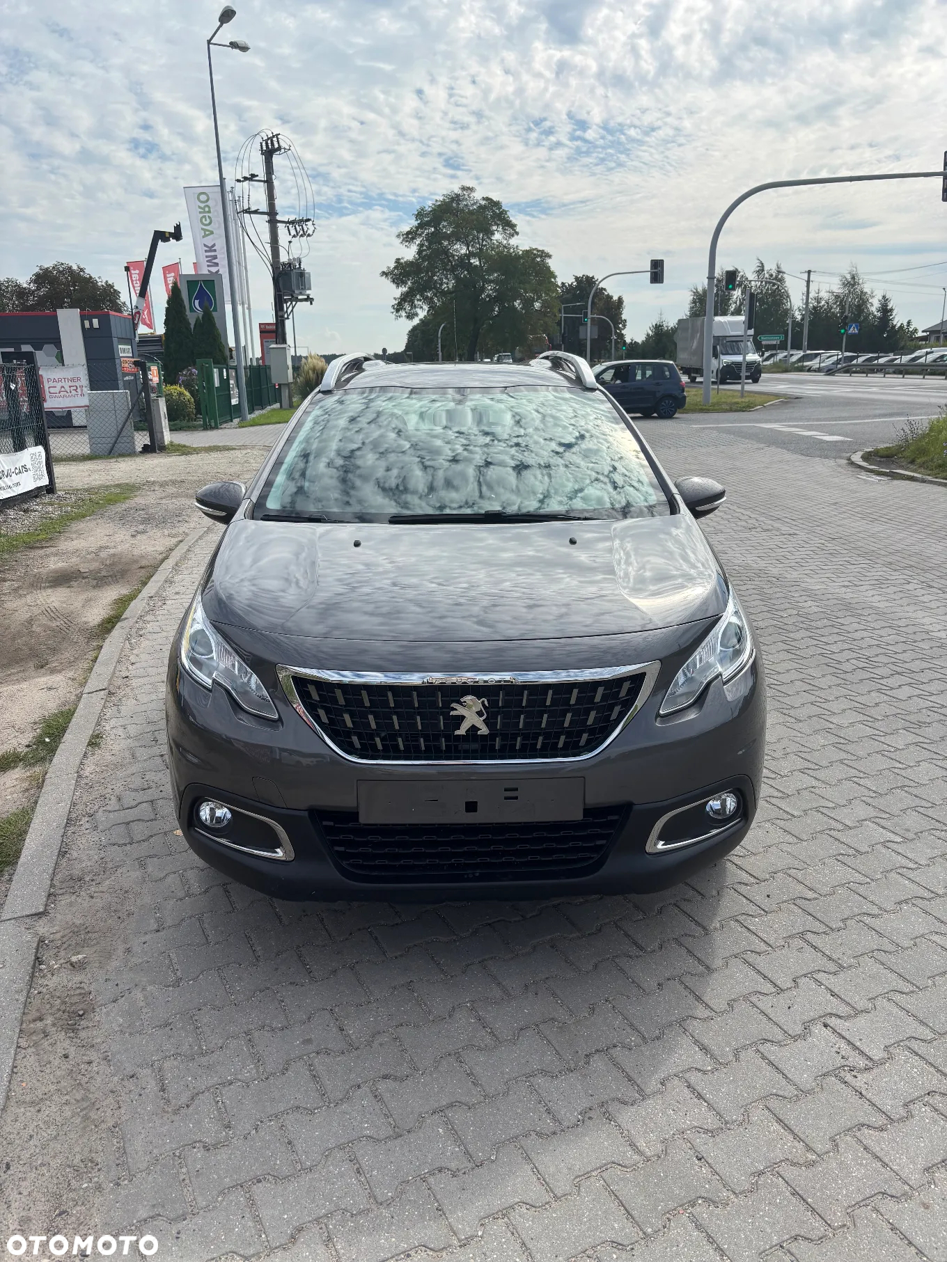 Peugeot 2008 1.2 Pure Tech Active S&S EAT6 - 3