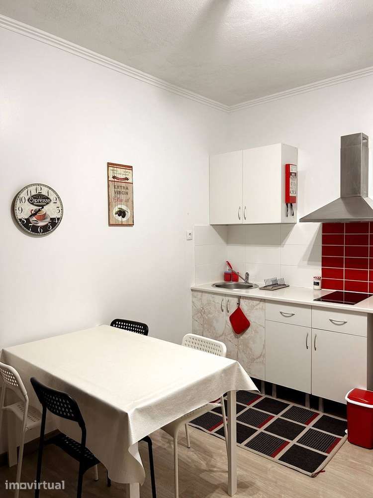 Arrendamento de apartamento T2 na NAZARE - Grande imagem: 3/6