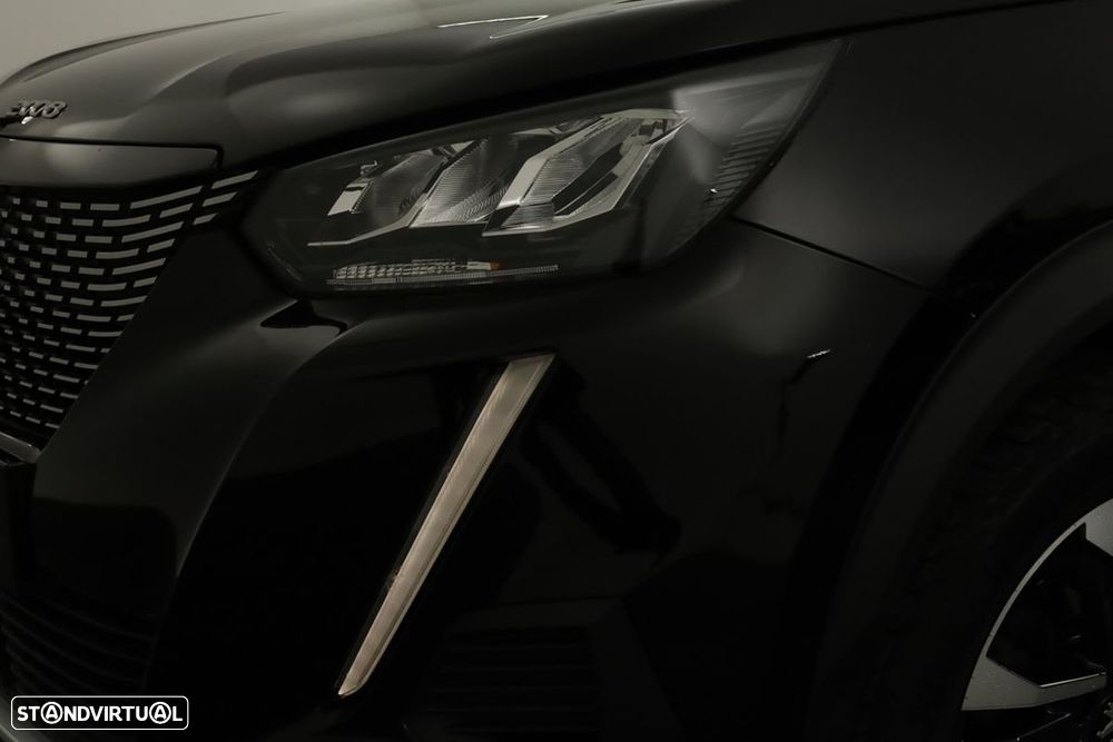 Peugeot 2008 1.2 PureTech Allure Pack EAT8 - 6