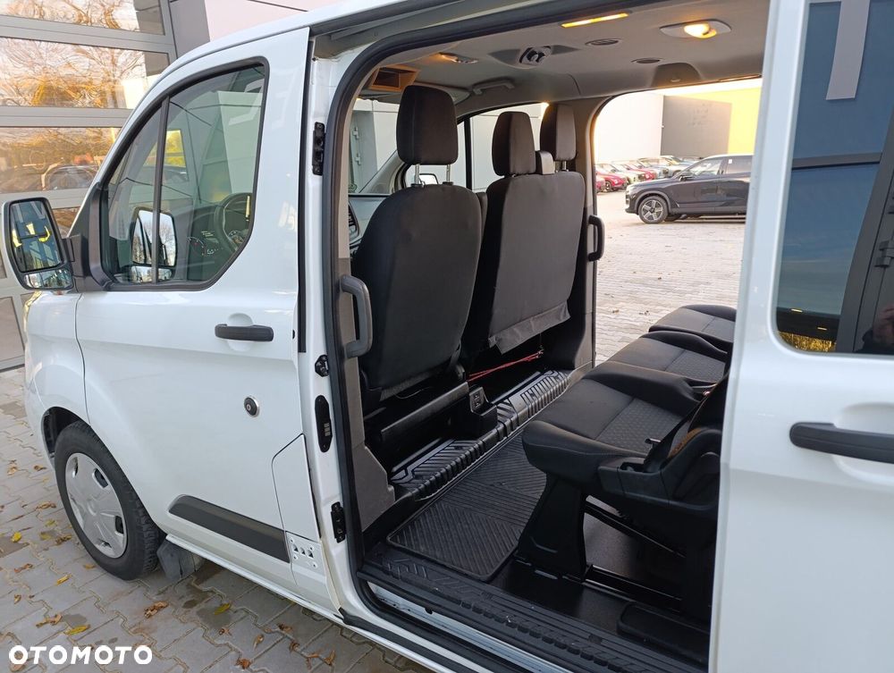 Ford Transit Custom - 11