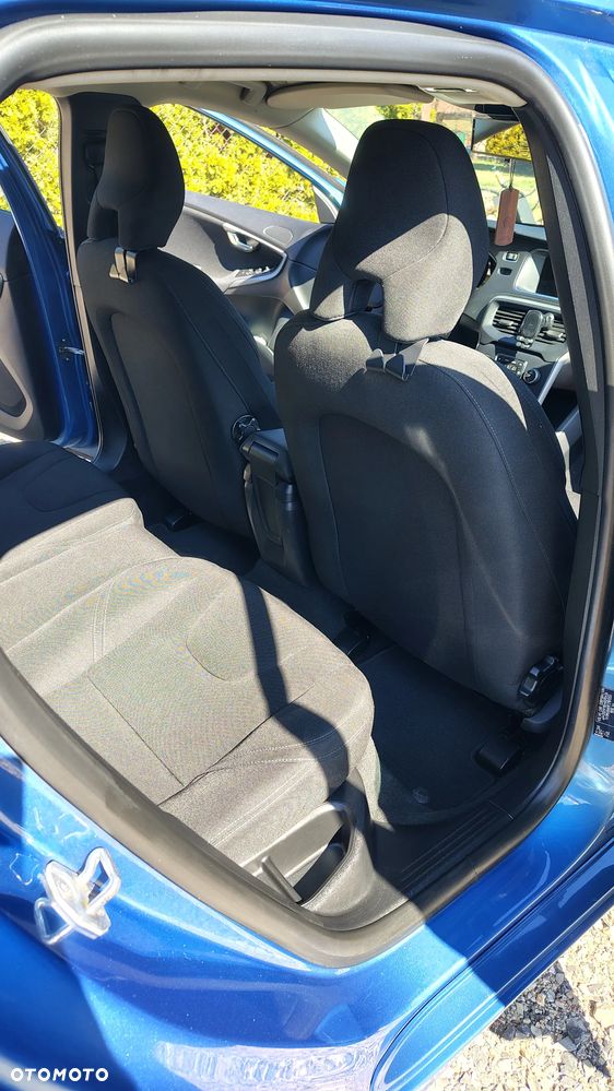 Volvo V40 D2 Kinetic - 17