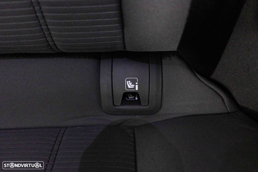 Land Rover Range Rover Evoque 1.5 P300e AWD Auto - 11