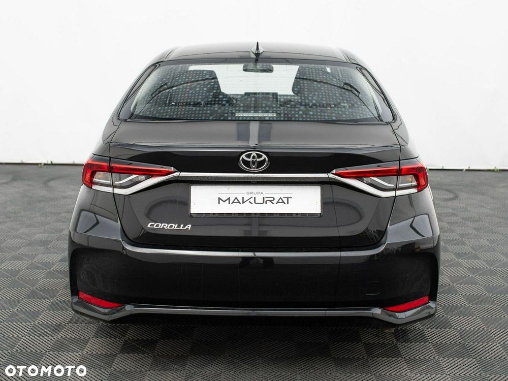 Toyota Corolla - 10