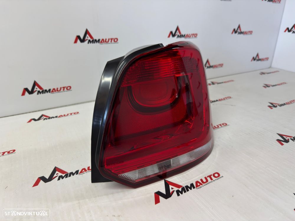 Farolim Traseiro Direito Volkswagen Polo Mk5 - 2