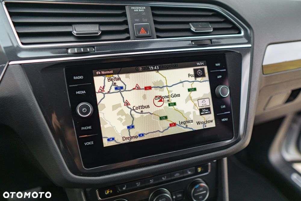 Volkswagen Tiguan Allspace 2.0 TDI SCR 4Motion DSG Highline - 30