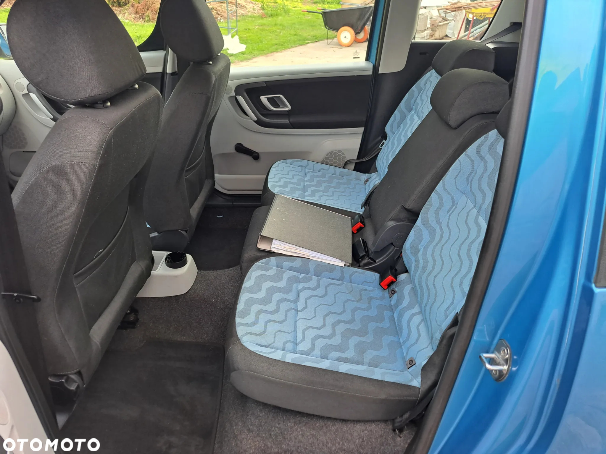 Skoda Roomster 1.6 16V Comfort - 9