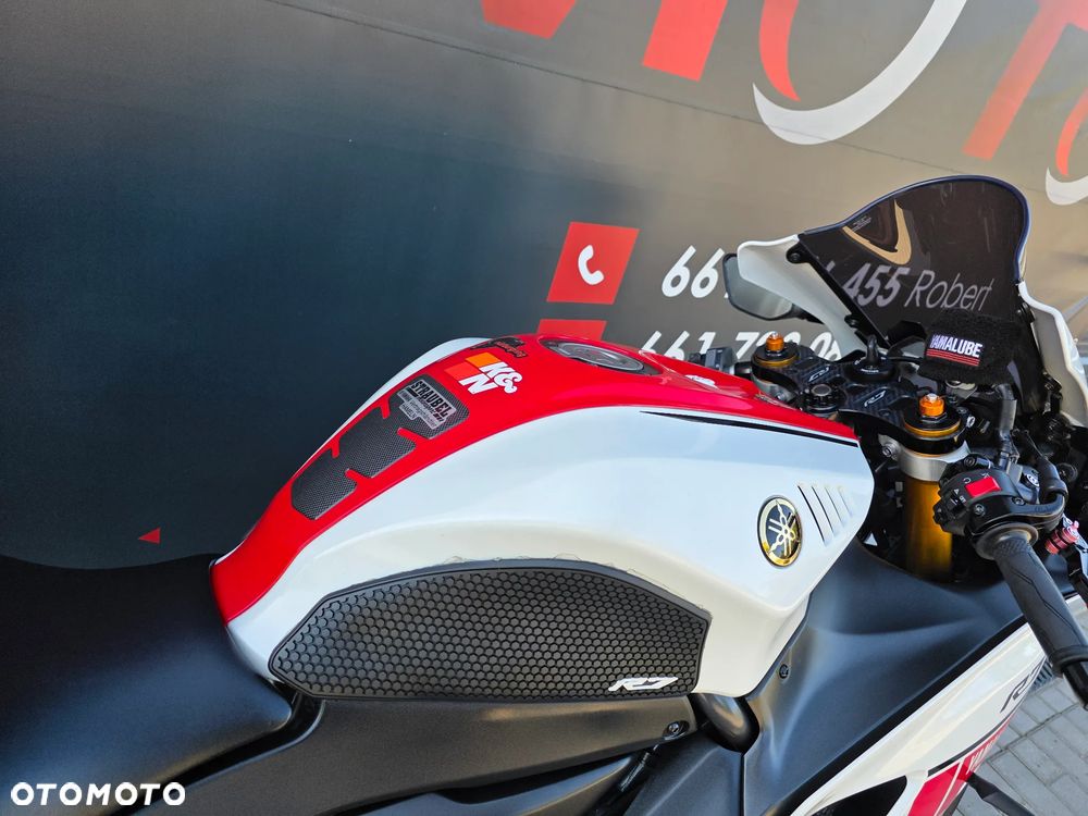 Yamaha R7 - 25