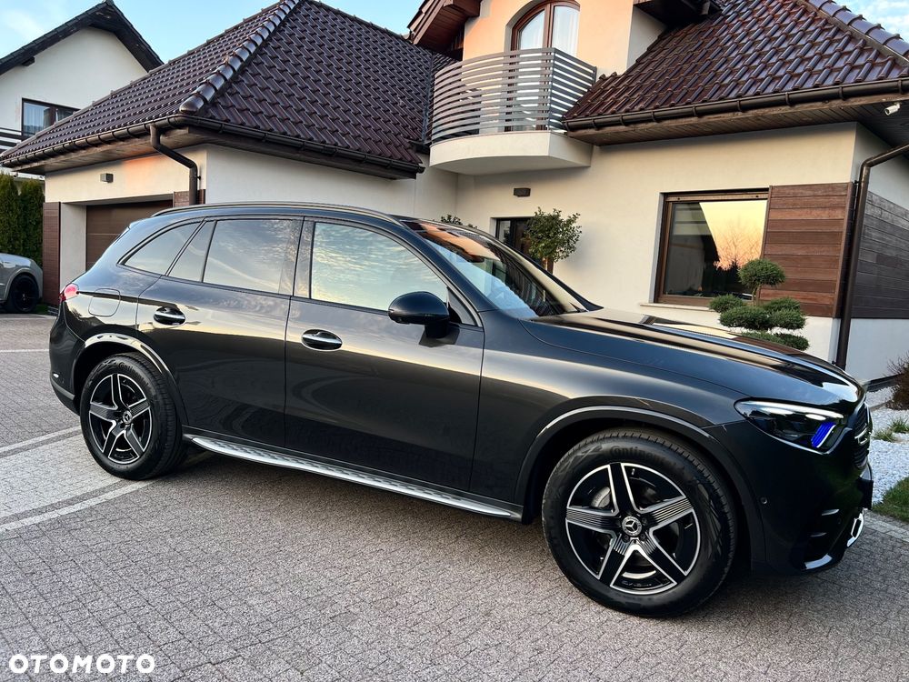 Mercedes-Benz GLC - 22
