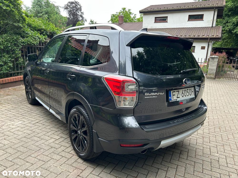 Subaru Forester 2.0 XT Platinum Lineartronic - 32