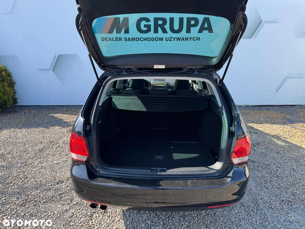 Volkswagen Golf - 11