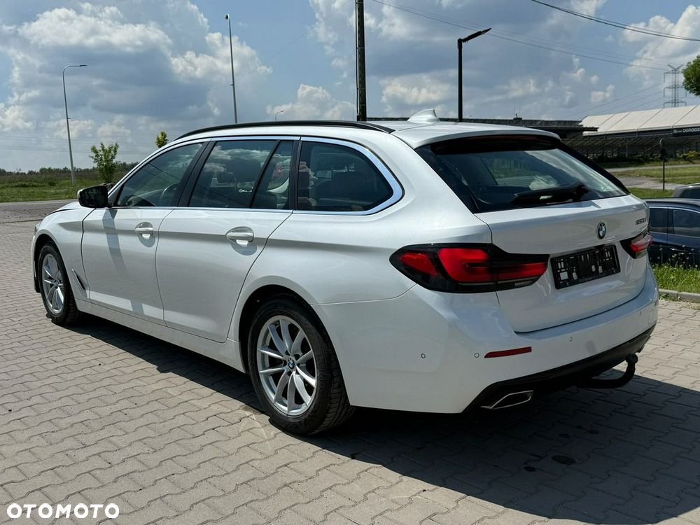 BMW Seria 5 520d Luxury Line sport - 3