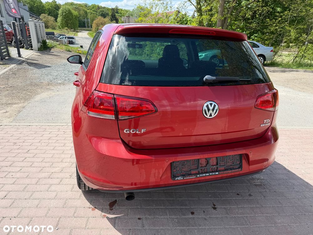 Volkswagen Golf 1.6 TDI DPF BlueMotion Technology Comfortline - 10