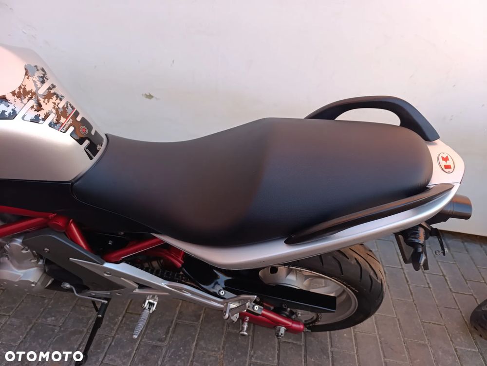 Kawasaki ER - 20