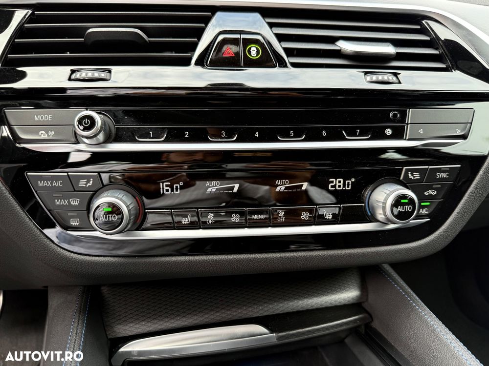 BMW Seria 5 530e Aut. - 10