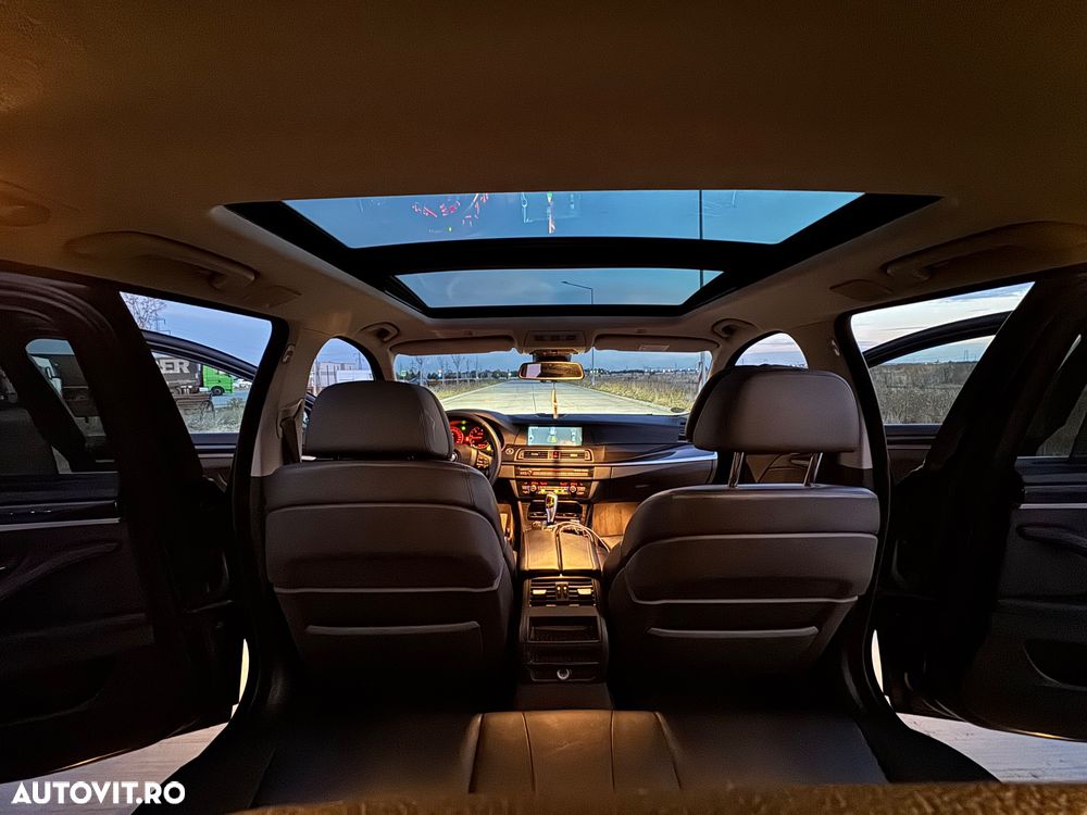BMW Seria 5 525d Aut. - 4