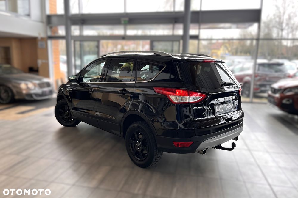 Ford Kuga 2.0 TDCi 4x4 Titanium - 4