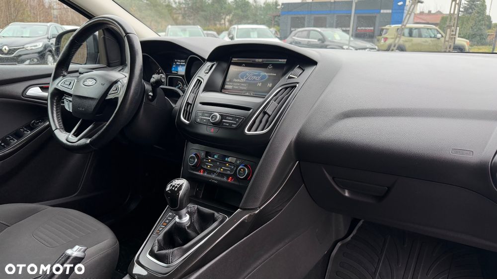 Ford Focus 1.0 EcoBoost Titanium ASS - 19