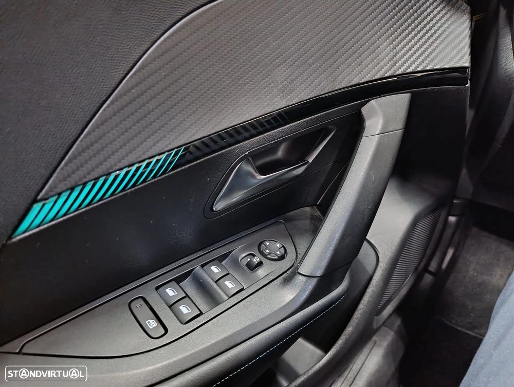 Peugeot 2008 1.5 BlueHDi Allure - 18