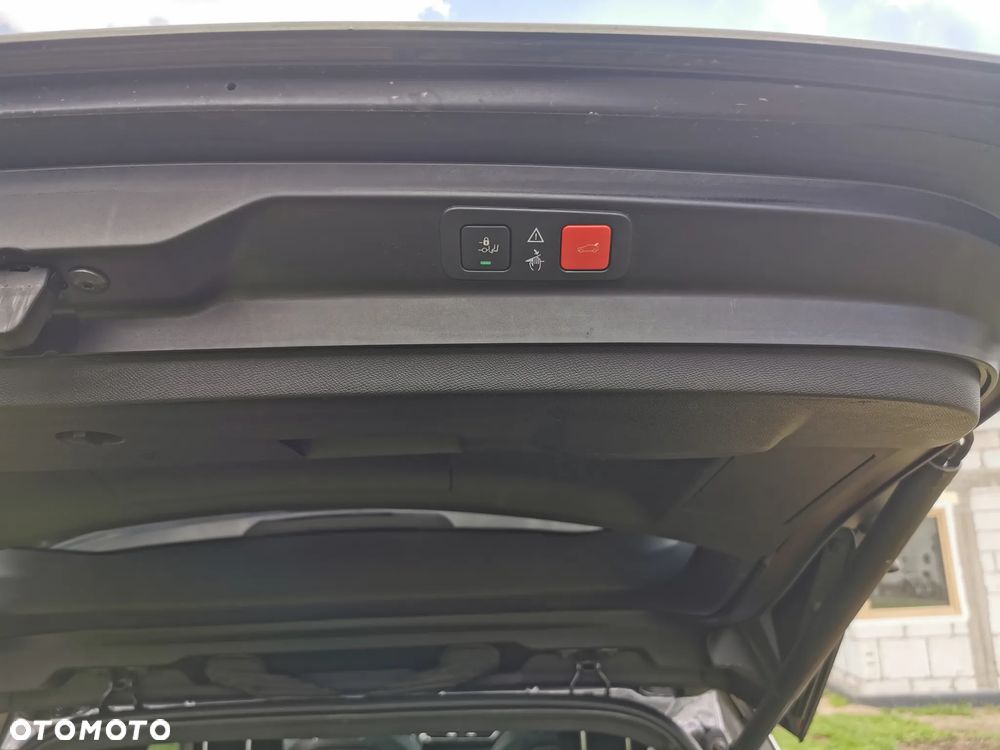 Peugeot 5008 2.0 BlueHDI GT S&S EAT8 - 35