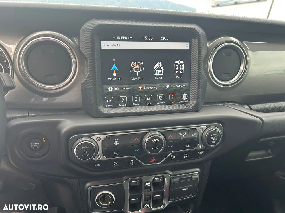 Jeep Wrangler Unlimited 2.2 CRD AT8 Sahara - 12