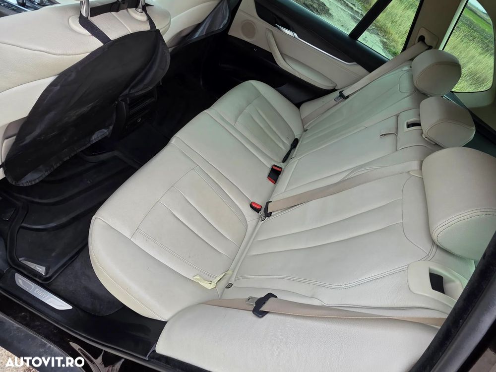 BMW X5 xDrive30d - 7