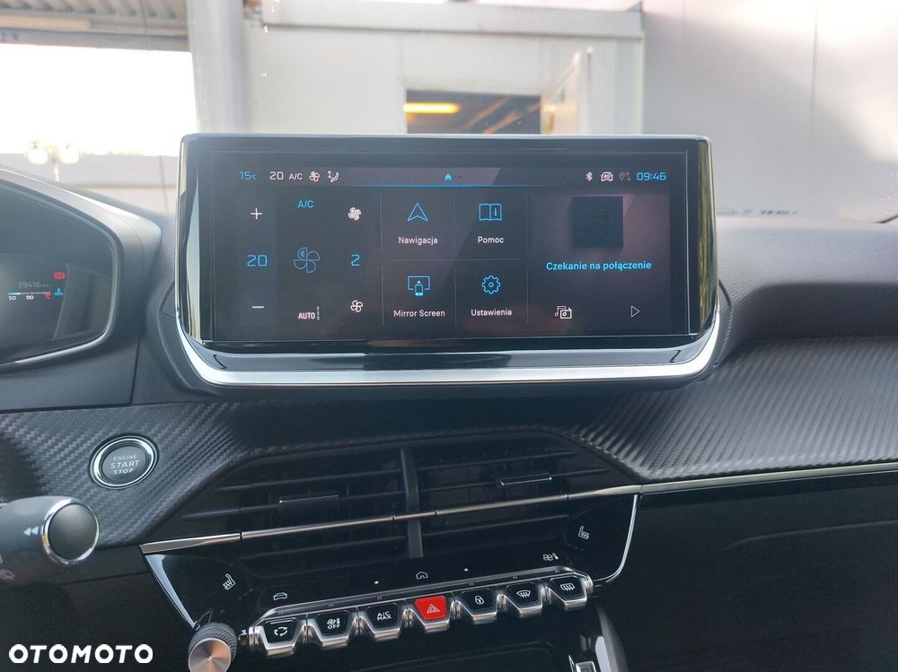 Peugeot 2008 1.2 PureTech Allure S&S EAT8 - 23