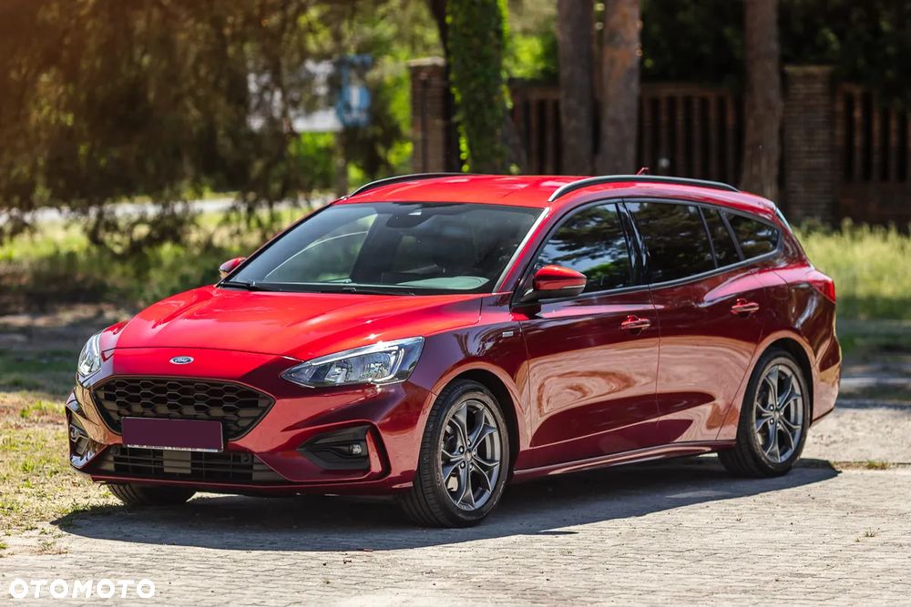 Ford Focus 1.0 EcoBoost Start-Stopp-System ST-LINE DESIGN - 6