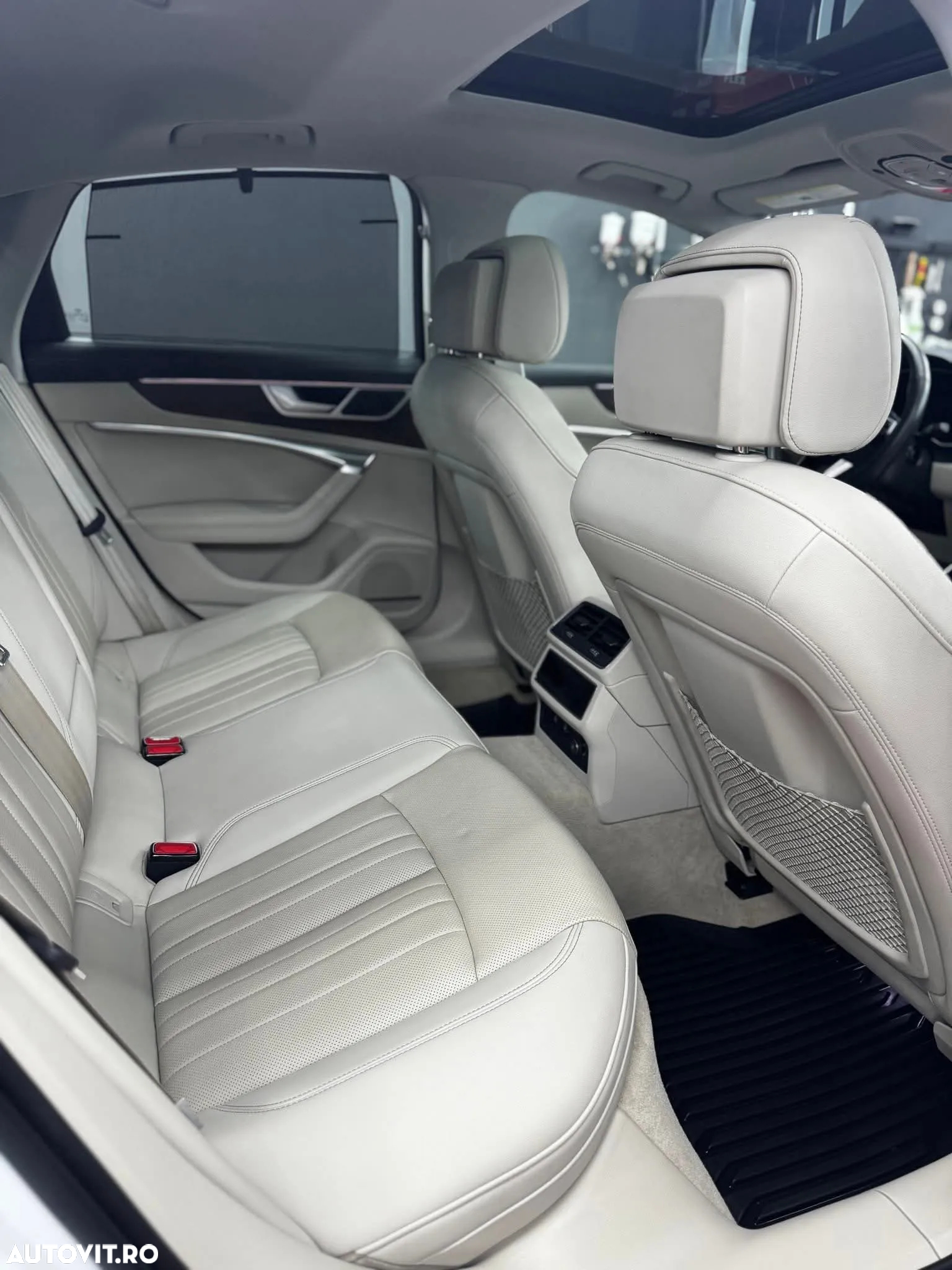 Audi A6 - 12