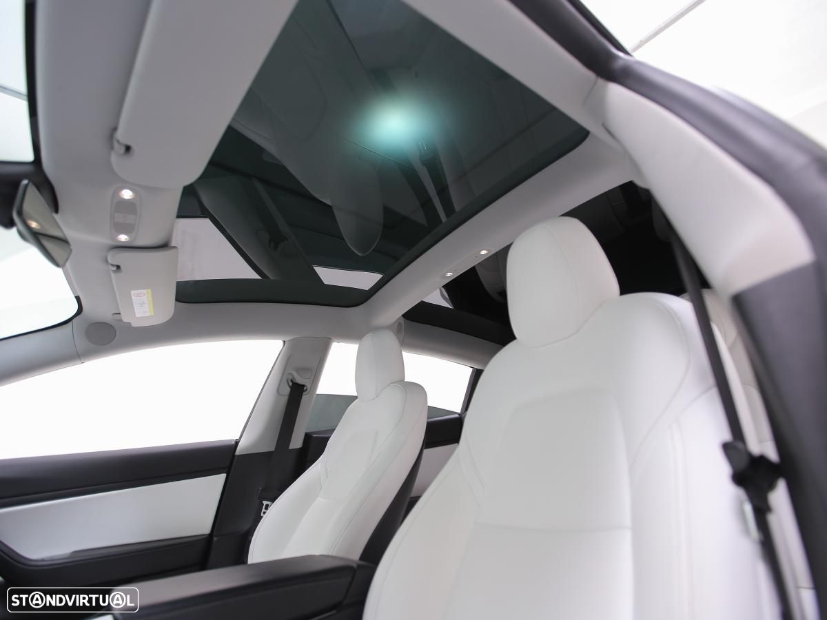 Tesla Model 3 AWD Dual Motor Performance - 12