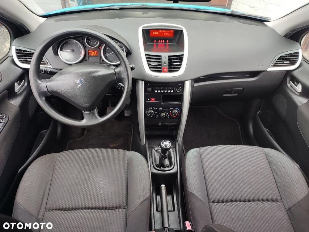 Peugeot 207 75 Tendance - 11