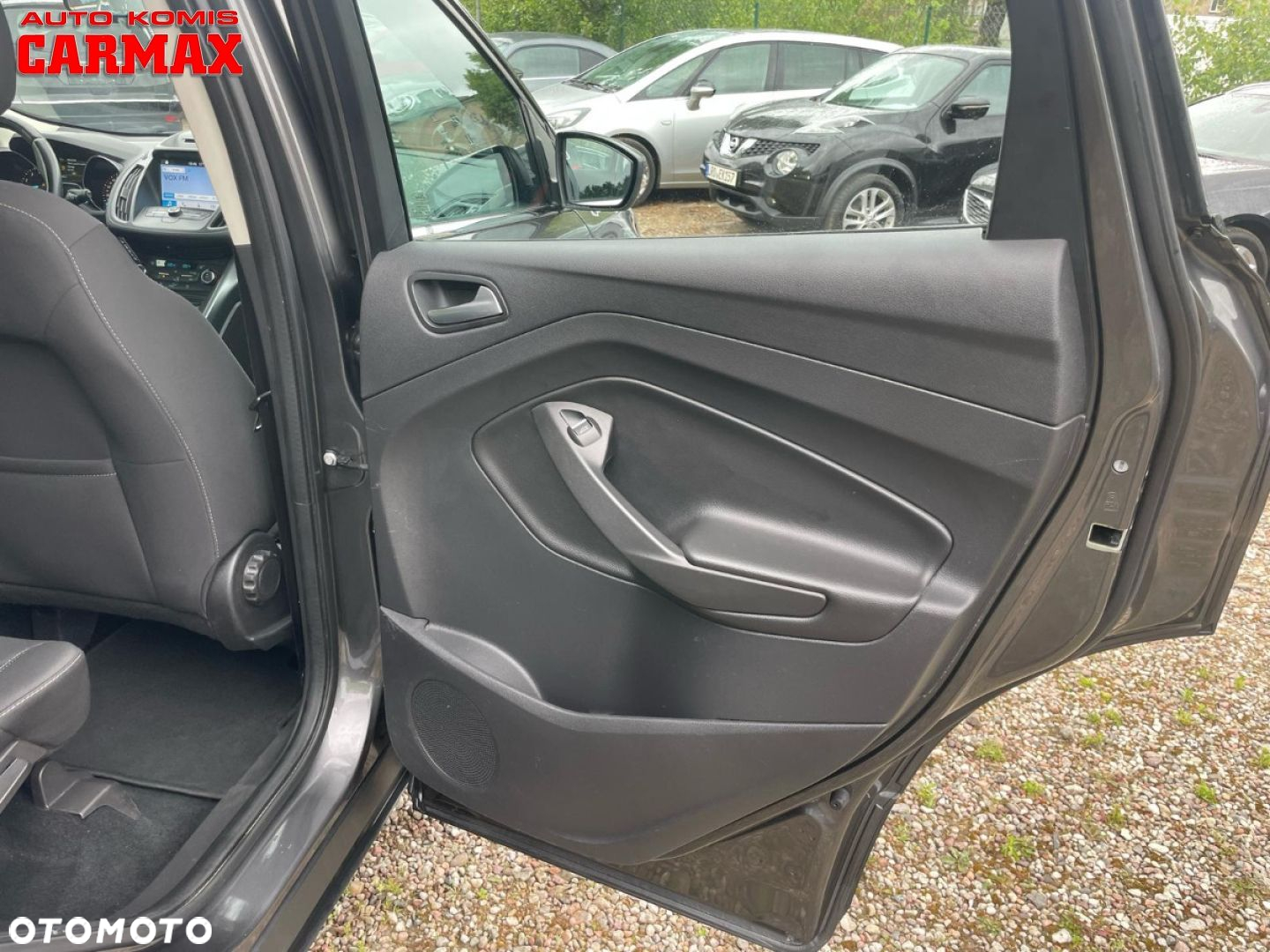 Ford Kuga - 16