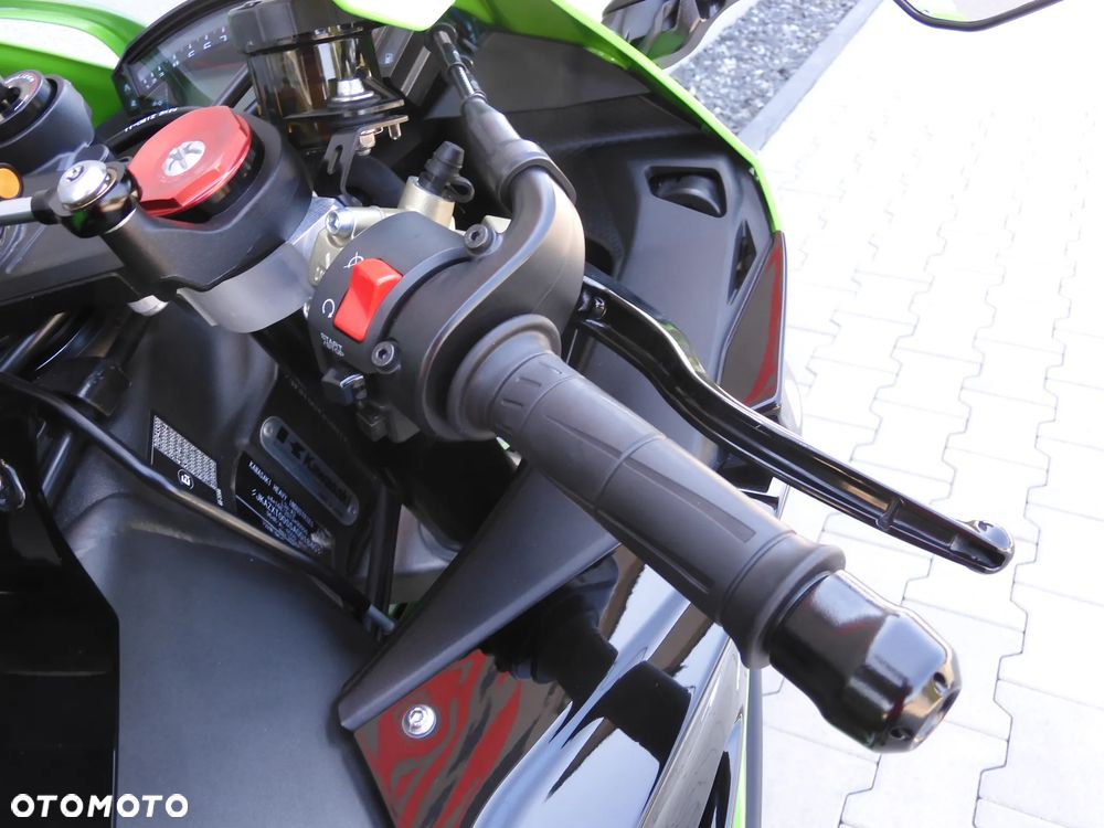 Kawasaki Ninja - 9