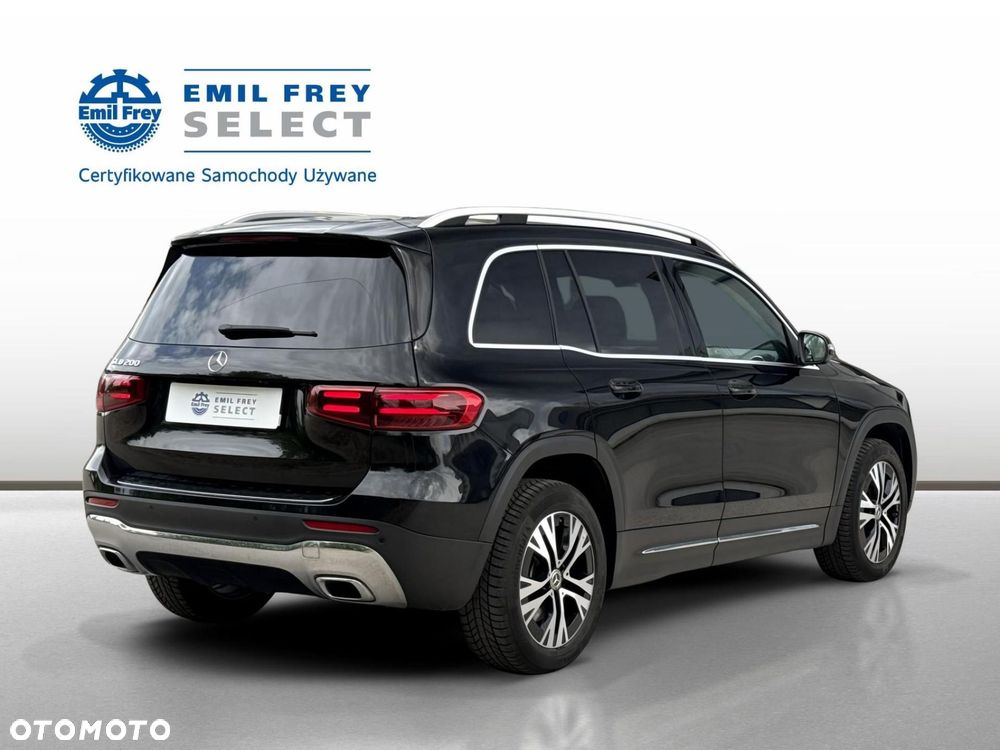 Mercedes-Benz GLB - 6