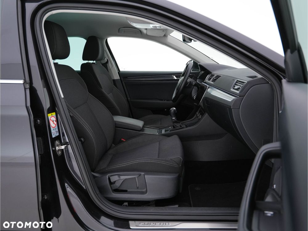 Skoda Superb - 11